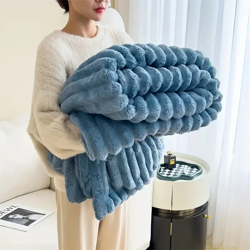 The Coziee | Flannel Blanket – Ultra Soft, Warm & Stylish for Every Season