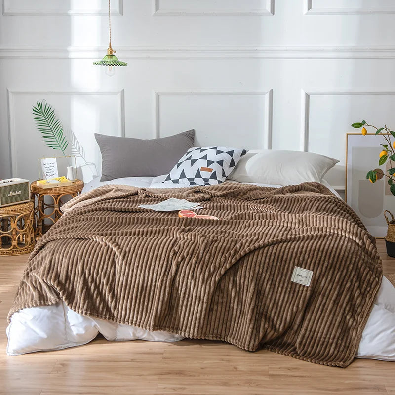 The Coziee | King-Size Winter Throw Blanket – Warm, Soft & Stylish for Home & Sofa