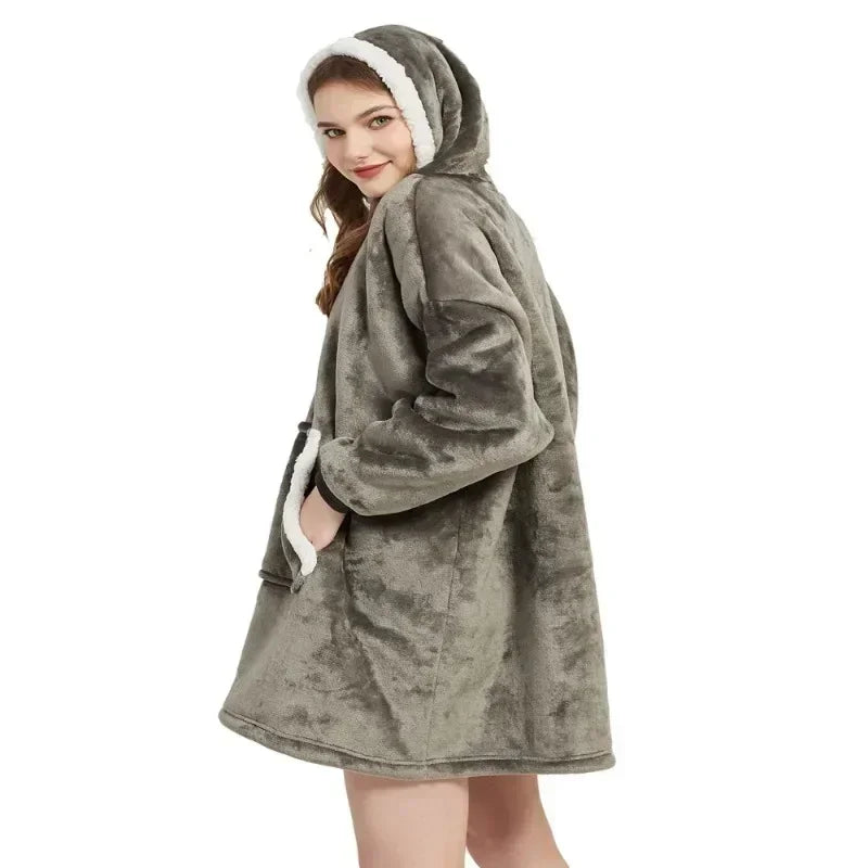 The Coziee | Ultra-Soft Flannel Hoodie Blanket – Perfect for Lounging & Relaxing